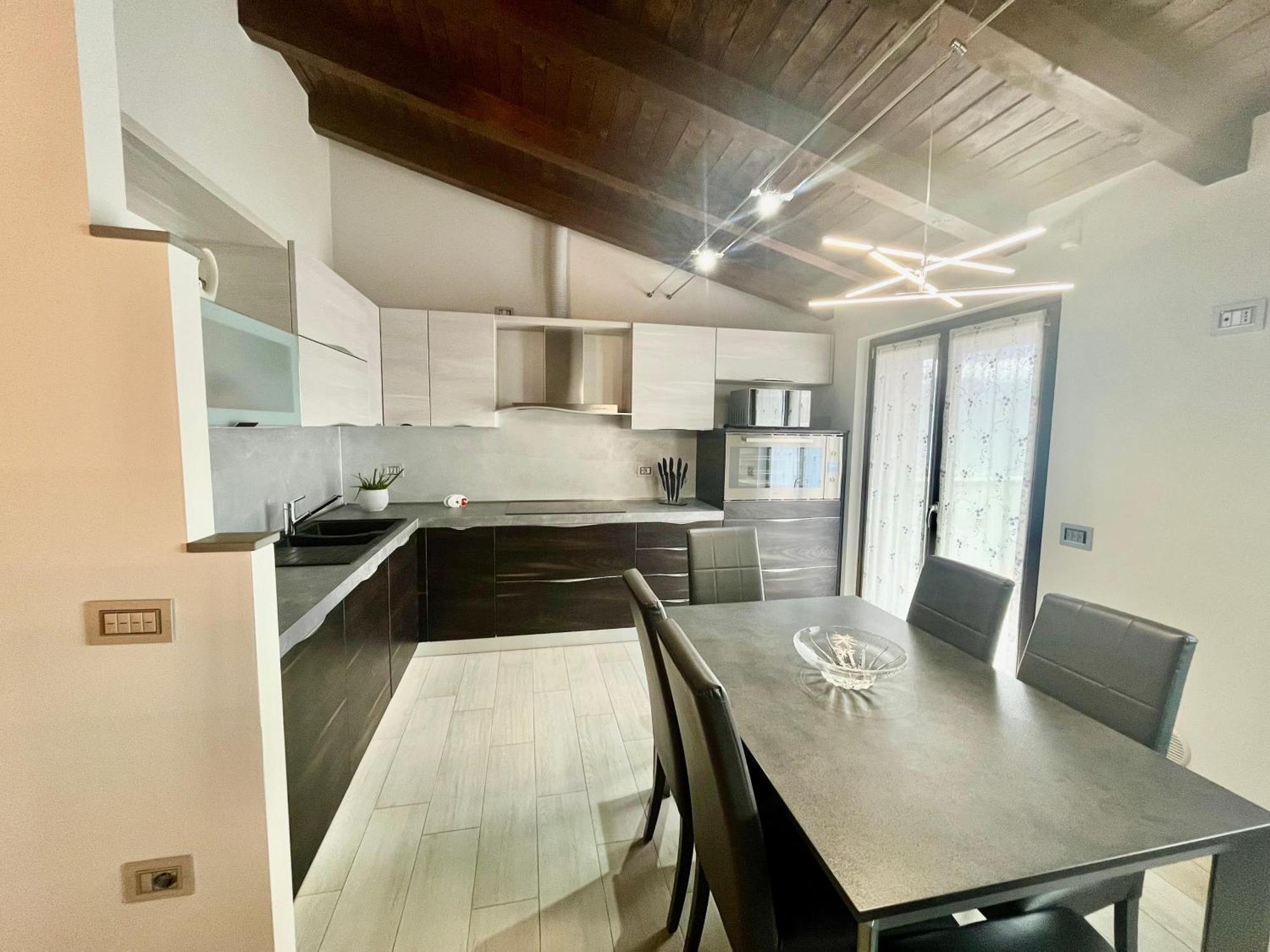 Il Bacio Del Sole Apartment Lovere Ngoại thất bức ảnh
